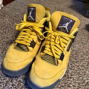 Jordan Retro Yellow and Black Sneakers